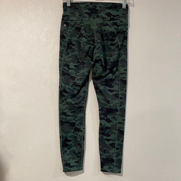 Fabletics PowerHold Leggings Size Small | Green Camo High Rise Compression Worko - Picture 2 of 8